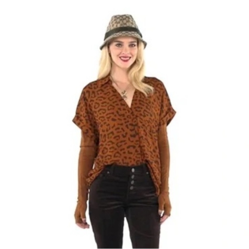 NEW Cabi 4345 Skin Print Replay Top Size XXS